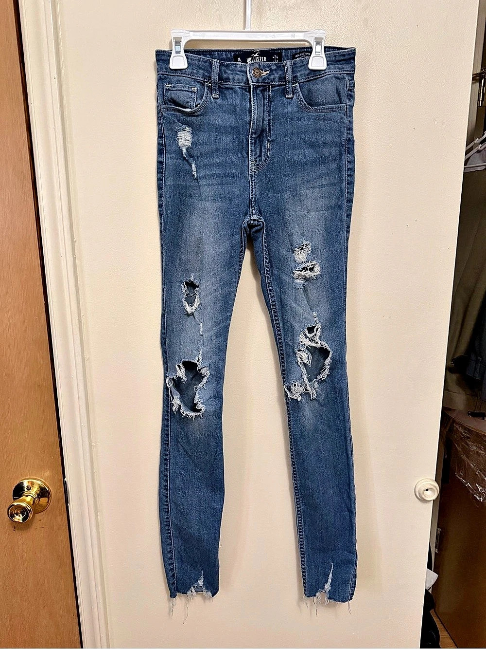 Hollister High-Rise Super Skinny Distressed Jeans Blue Waist 24
